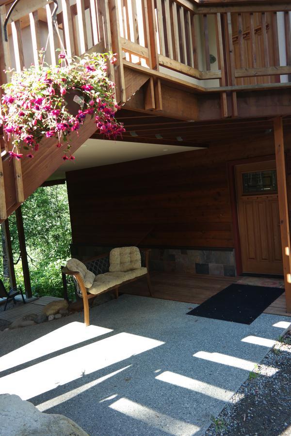 Eagle Peak Guesthouse Eagle River Ngoại thất bức ảnh